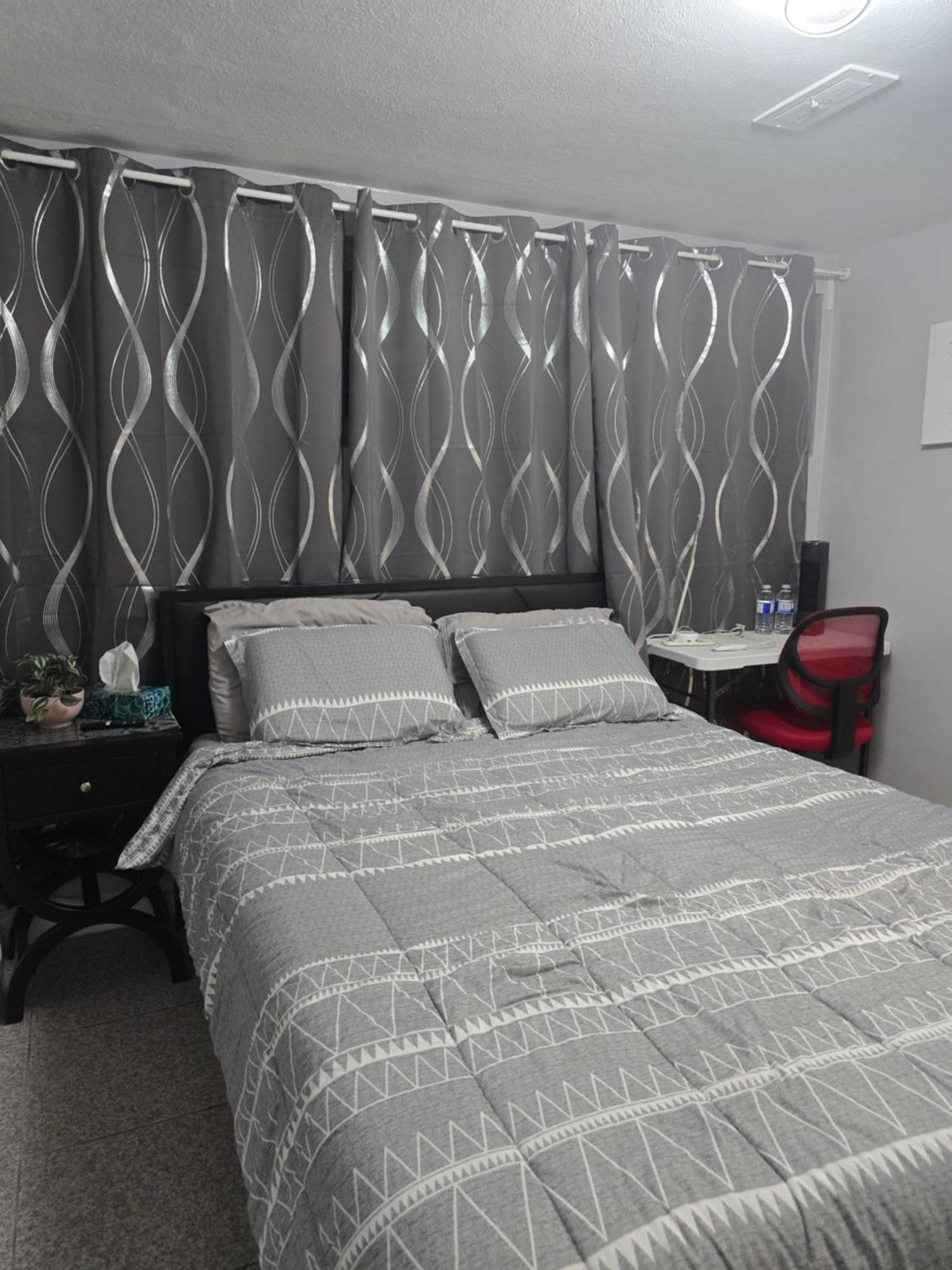טורונטו Falstaff Home מראה חיצוני תמונה